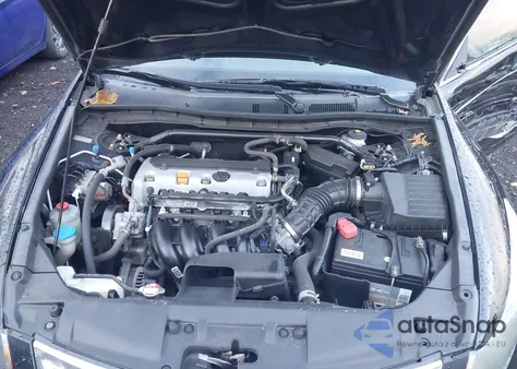 2010 Honda Accord 2.4 Ex-L из США, поврежденный, VIN 1HGCP2F8XAA040312